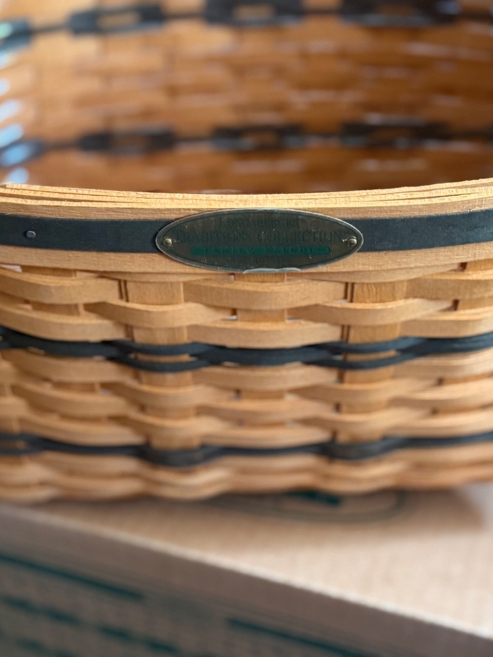 1995 NIB Longaberger Traditions Collections Family Basket